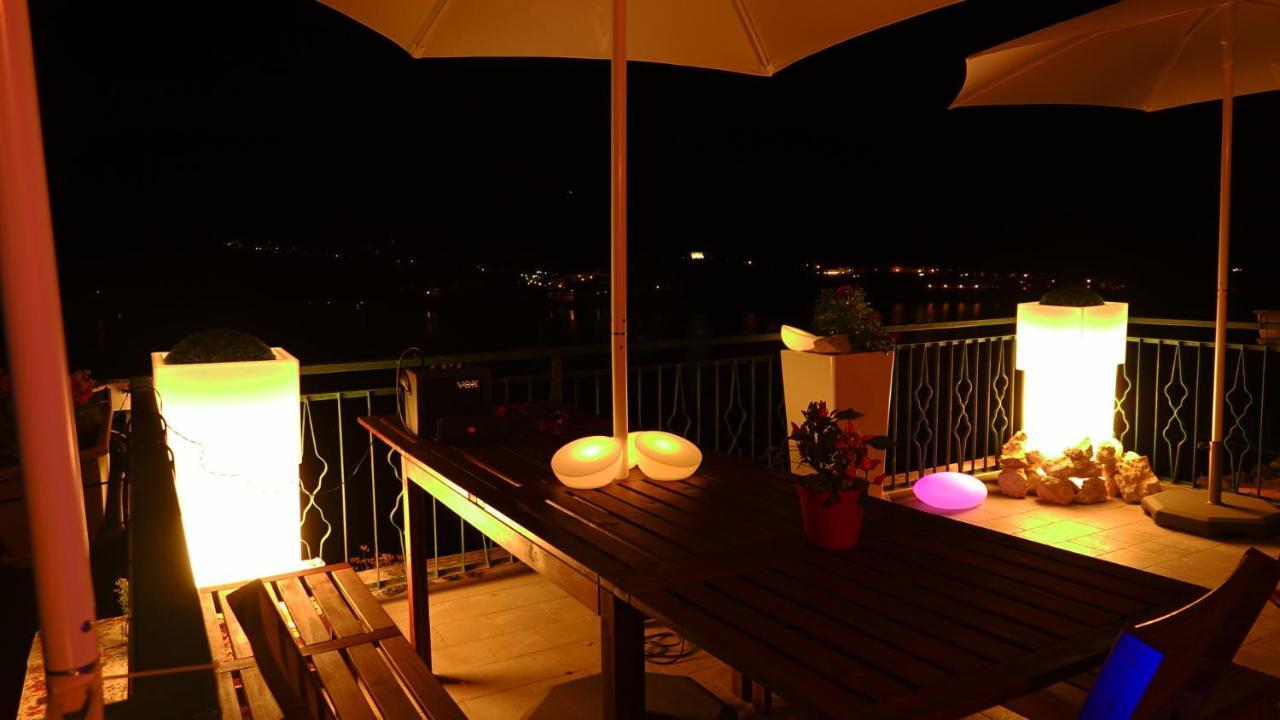 La Terrazza Sul Lago Turano 카스텔 디 토라 외부 사진
